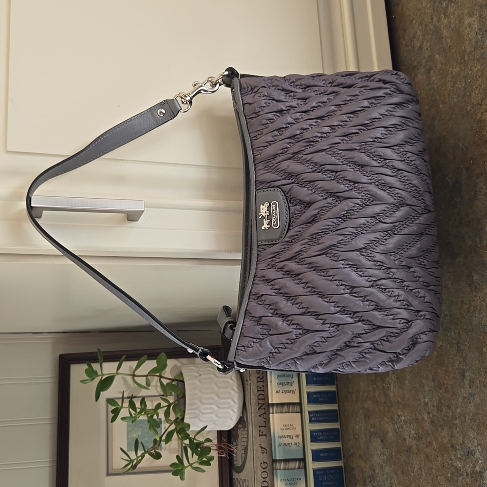 EUC Coach Madison Chevron Purse Gray